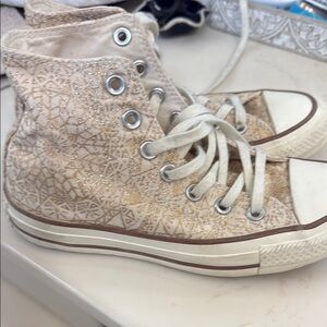 Converse all stars Cream High-Top Sneakers